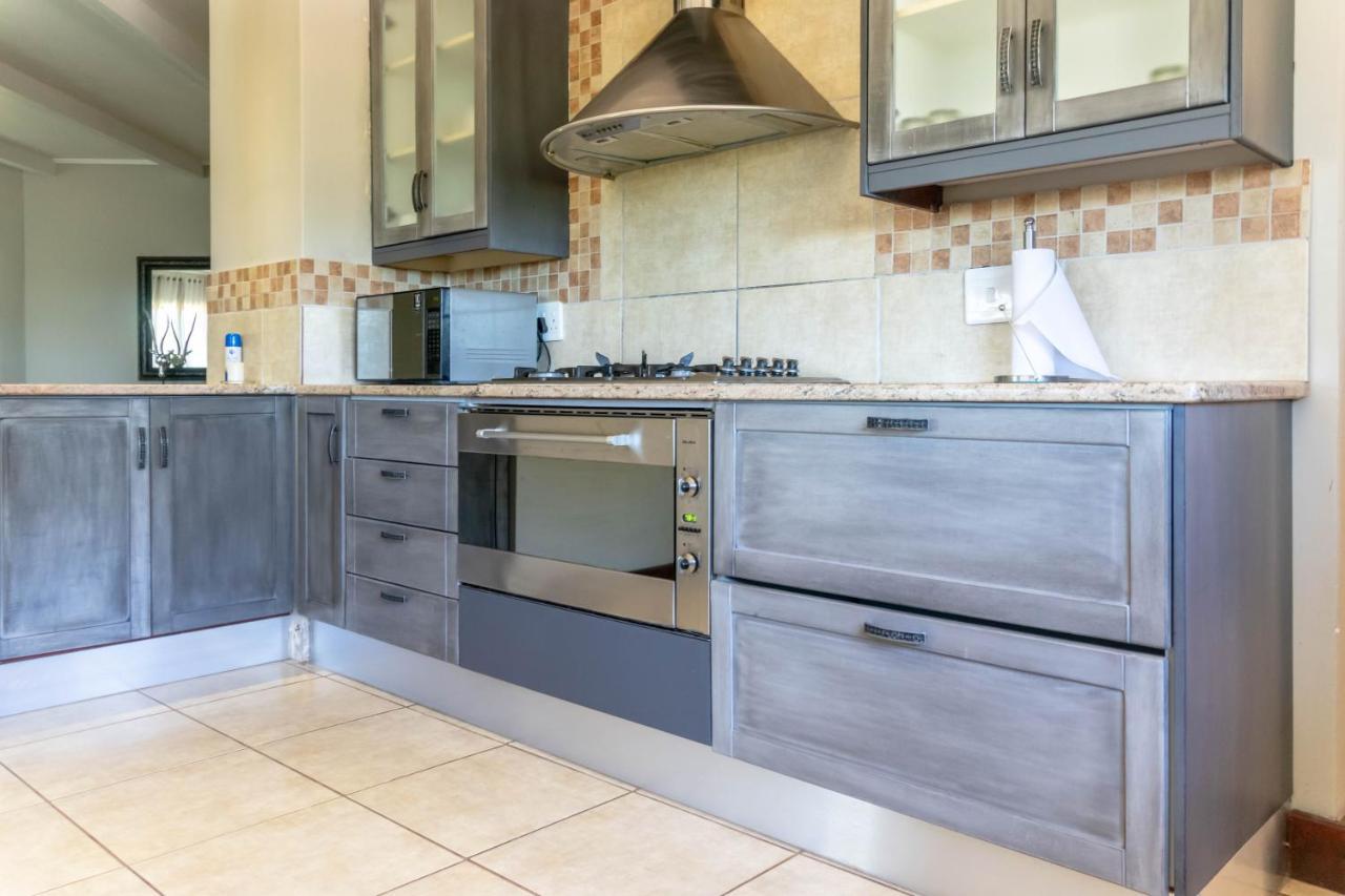 Zebula Golf Estate & Spa Executive Holiday Homes Mabula Game Reserve Buitenkant foto